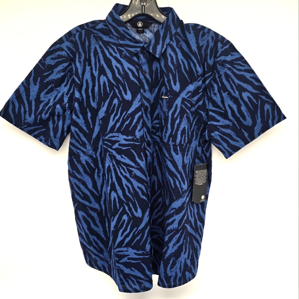 Volcom Blue and Black Patterned Short Sleeve Shirt Medium